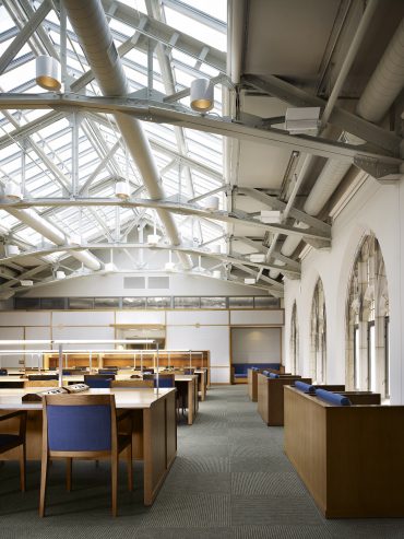 University of Chicago – Ida Noyes Study Renovation